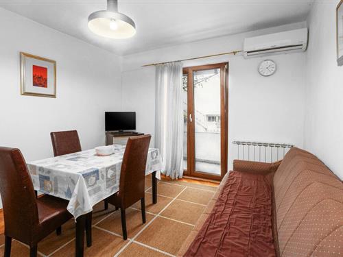 Holiday apartment - 3 persons -  - Pulska - 52440 - Porec