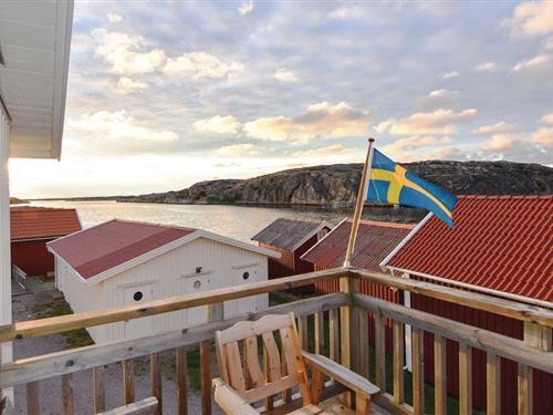 Holiday apartment - 6 persons -  - Västervägen - 456 44 - Väjern