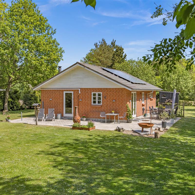 Sommerhus - 4 personer -  - Fyrrelunden - Jegum - 6840 - Oksbøl