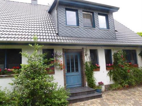 Holiday Home/Apartment - 4 persons -  - An der Kattrepel - 27639 - Wurster Nordseeküste