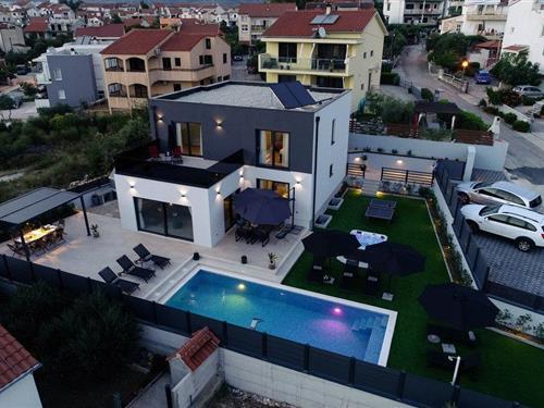 Feriehus - 8 personer -  - Ribarska - 22010 - Sibenik-Brodarica