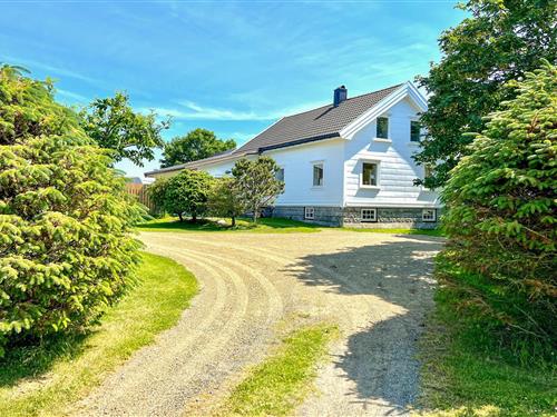 Holiday home - 12 persons -  - Hasselveien - Farsund - 4560 - Vanse