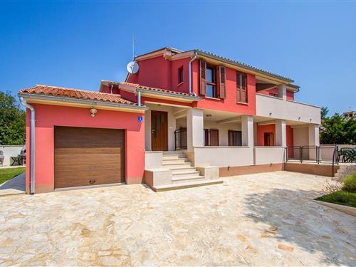 Holiday apartment - 5 persons -  - 52100 - Pula