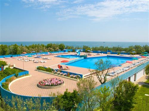 Holiday Home/Apartment - 6 persons -  - Rosolina Mare - 45010