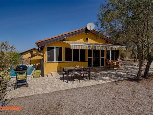 Sommerhus - 6 personer -  - Skrpcici - 51500 - Skrpcici