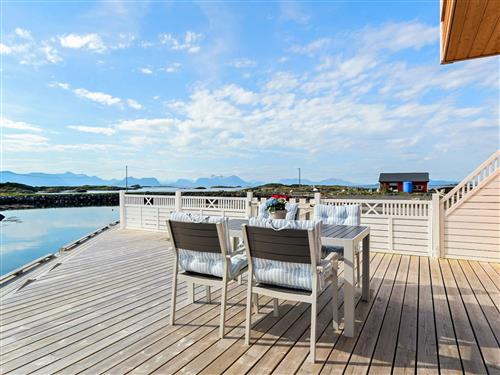  - 8 personer -  - Hamnevågen - 6484 - Sandøy