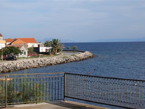 Holiday Home/Apartment - 6 persons -  - Sucuraj - 21469 - Sucuraj