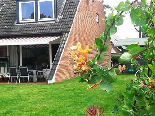 Holiday Home/Apartment - 7 persons -  - West Hüs - 25980 - Sylt