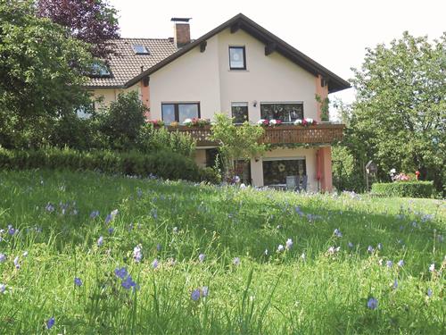 Holiday Home/Apartment - 4 persons -  - Fornbacher Straße - 96472 - Rödental