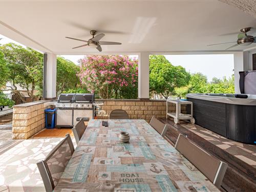 Fritidshus - 8 personer -  - Ulica Stjepana Radica - Pag - Povljana - 23249 - Povljana