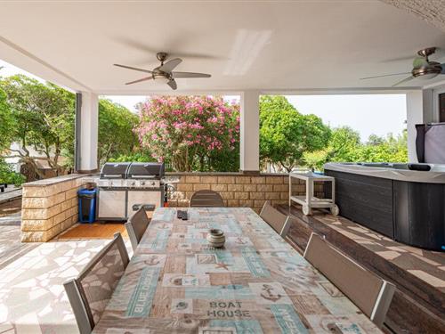 Holiday home - 8 persons -  - Ulica Stjepana Radica - Pag - Povljana - 23249 - Povljana