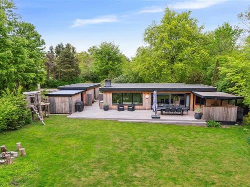 Fritidshus - 8 personer -  - Strandgårdsvej - Rågeleje - 3210 - Vejby