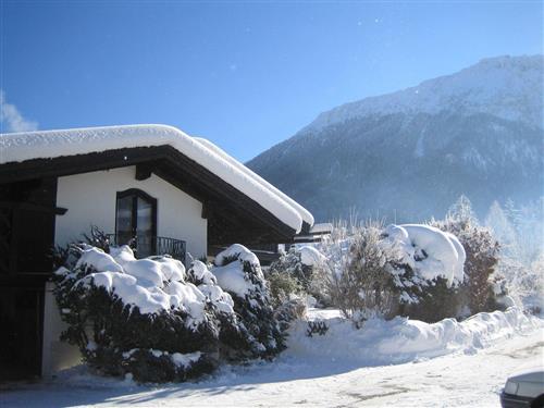 Ferienhaus - 3 Personen -  - Am Bäckerweiher - 83324 - Ruhpolding