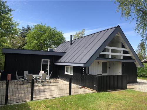 Sommerhus - 12 personer -  - Teglgårdsparken - Teglgårdsparken - 8882 - Fårvang