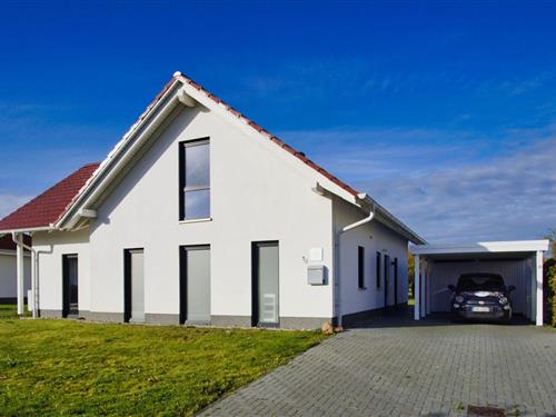 Sommerhus - 8 personer -  - Am Gutshof - 18569 - Vaschvitz