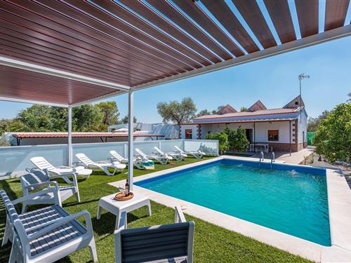 Holiday home - 6 persons -  - Carretera A-380 Marchena - La Puebla, km 2 - Carri - 41540 - La Puebla De Cazalla