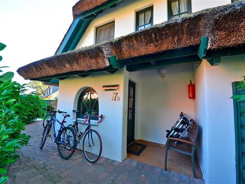 Holiday Home/Apartment - 5 persons -  - Boddenstraße 17 b - 18586 - Groß Zicker