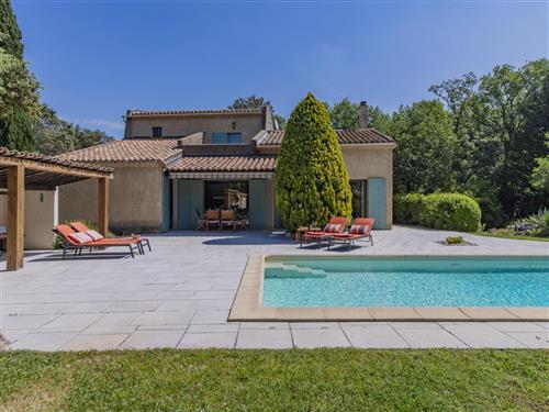 Holiday home - 8 persons -  - St Siffret - 30700