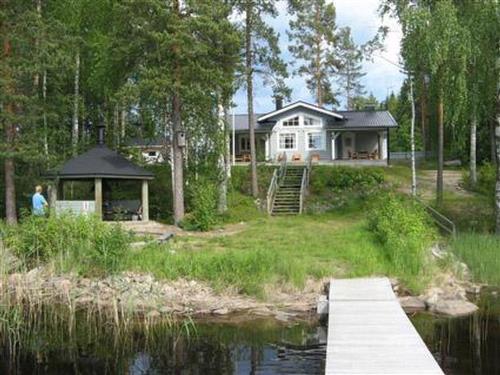 Holiday home - 8 persons -  - Konnevesi - 44300