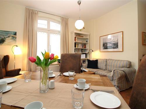 Ferienhaus - 4 Personen -  - Hermannstraße - 18225 - Kühlungsborn