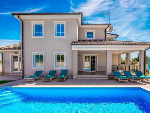 Holiday home - 8 persons -  - Marcana - Pula-Marcana - 52100 - Pula