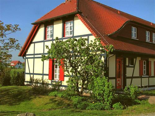 Ferienhaus - 4 Personen -  - Ruhige Lage, kinderfreundlich, Radverleih - 18556 - Dranske / Bakenberg