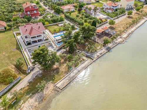 Holiday apartment - 4 persons -  - Obala - Pasman - Mrljane - 23212 - Mrljane