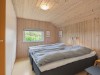 Image 18 - Bedroom