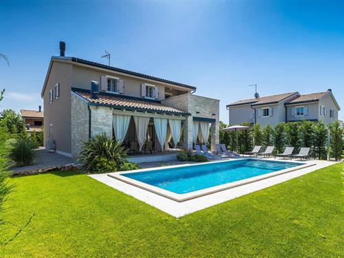 Sommerhus - 8 personer -  - Karlovici - 52341 - Zminj