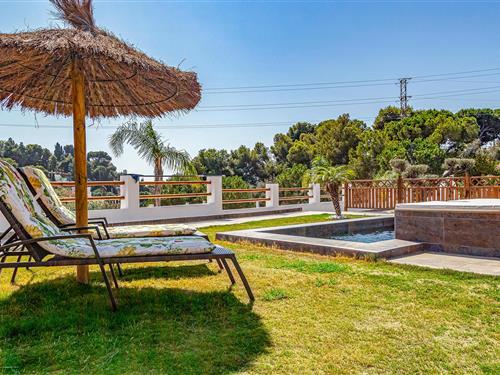 Holiday home - 4 persons -  - Arrabal Ur1 Mezquitilla, - 29760 - Mezquitilla