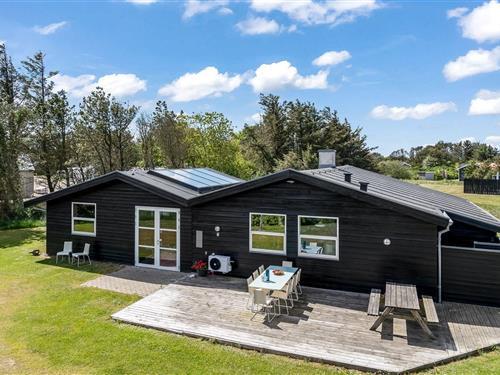 Sommerhus - 12 personer -  - M. Christensensvej - 9480 - Løkken