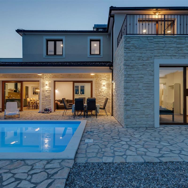 Sommerhus - 6 personer -  - Katuni - 21250