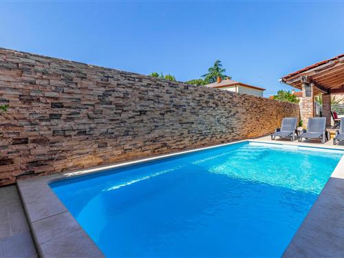 Sommerhus - 10 personer -  - Franje Mosnje - Pula-Sisan - 52203 - Sisan