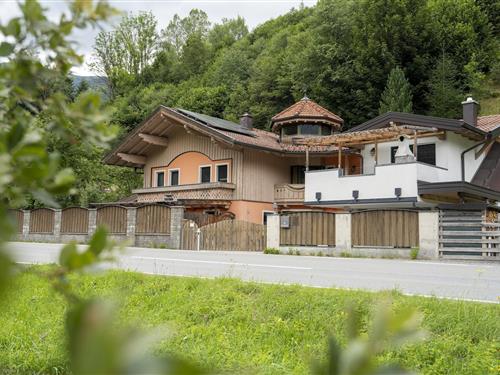 Holiday apartment - 4 persons -  - 5741 - Neukirchen Am Großvenedig