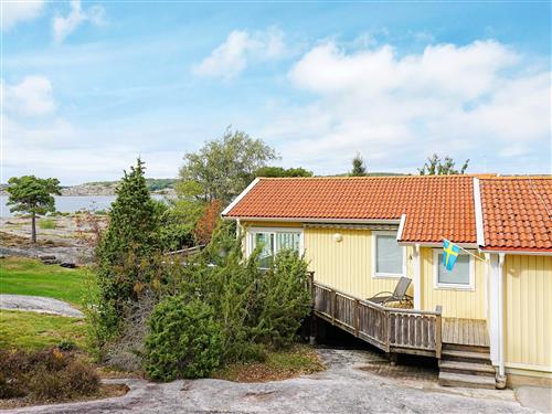 Holiday Home/Apartment - 8 persons -  - Svartskärsvägen - Hällestrand - 45290 - Strömstad