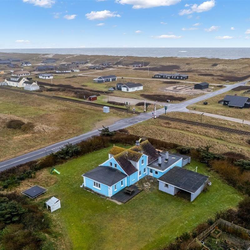 Sommerhus - 8 personer -  - Strandvejen - Vrist - 7673 - Harboøre