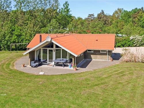 Holiday Home/Apartment - 8 persons -  - Fyrrelunden - Jegum - 6840 - Oksbøl