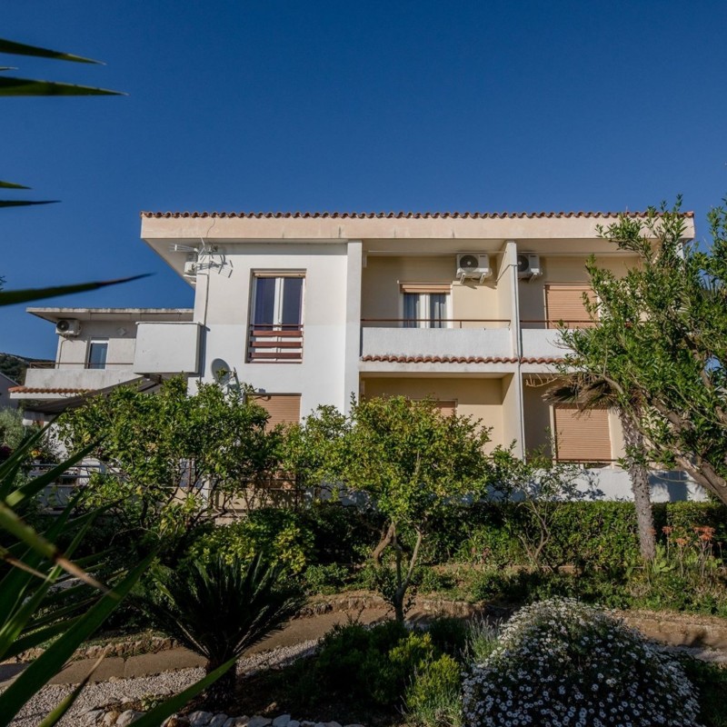 Ferielejlighed - 3 personer -  - Barbat - 51280 - Barbat