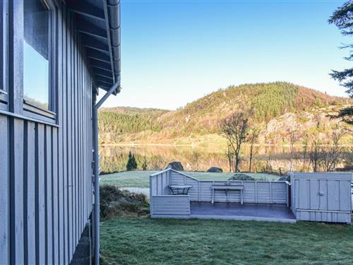 Holiday Home/Apartment - 8 persons -  - Eigesveien - Egersund/Hellvik - 4375 - Helvik