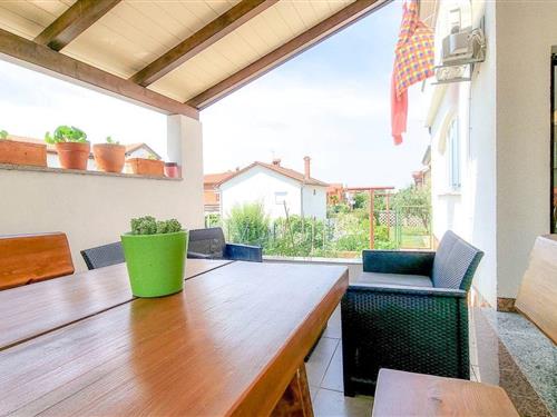 Holiday Home/Apartment - 4 persons -  - Istarska ulica - 52466 - Novigrad