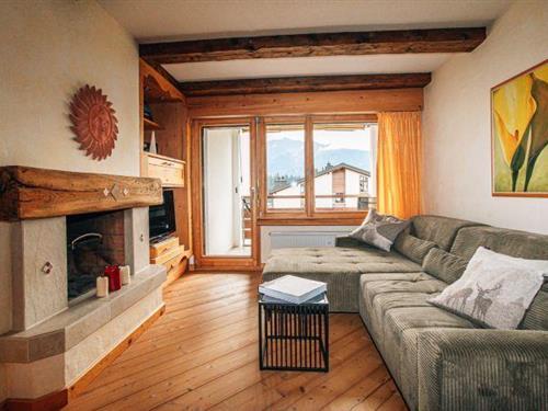 Holiday apartment - 5 persons -  - 7032 - Laax