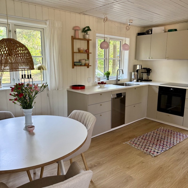 Sommerhus - 6 personer -  - Poserevænget - 3720 - Åkirkeby