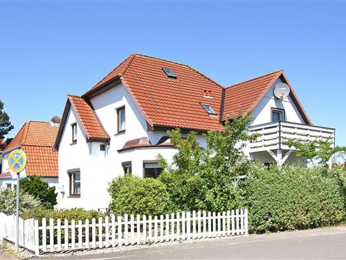 Holiday Home/Apartment - 3 persons -  - 25761 - Büsum