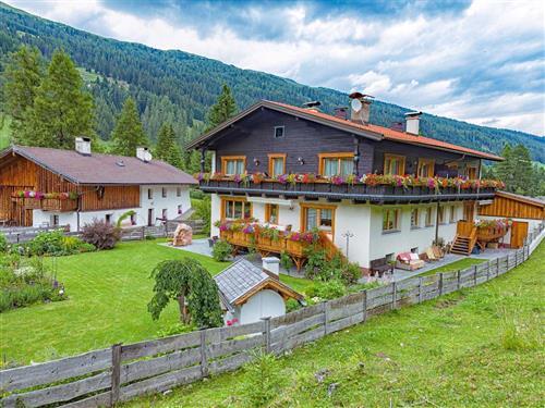 Holiday Home/Apartment - 6 persons -  - Eben - 6157 - Obernberg Am Brenner