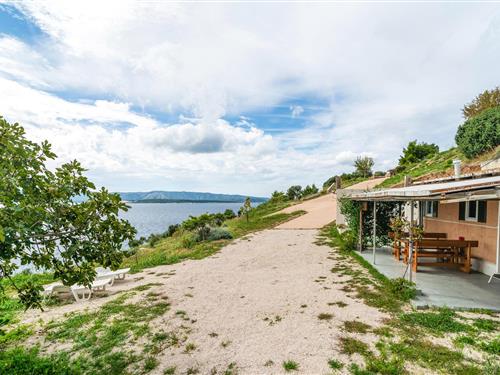 Holiday home - 2 persons -  - Nerezisca - Brac-Bol - 21423 - Nerezisca