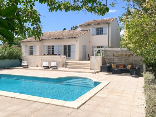 Holiday home - 8 persons -  - Rue Voltaire - 34490 - Thézan-Lès-Béziers