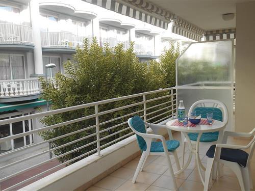 Ferienhaus - 3 Personen -  - C/Barcelona 11, 1. apt - 17320 - Tossa De Mar