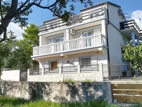 Holiday apartment - 3 persons -  - Hrastic - 51250 - Novi Vinodolski