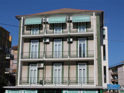 Ferieleilighet - 4 personer -  - Albisola - 17011