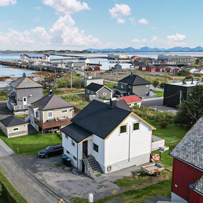 Sommerhus - 10 personer -  - Målvikvegen - 6296 - Harøya